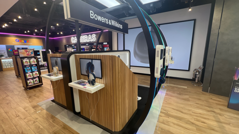Travel retail support for Bowers & Wilkins in an airport terminal by Retail Profiling
