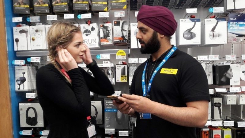 A member of the Retail Profiling field marketing team working in Currys