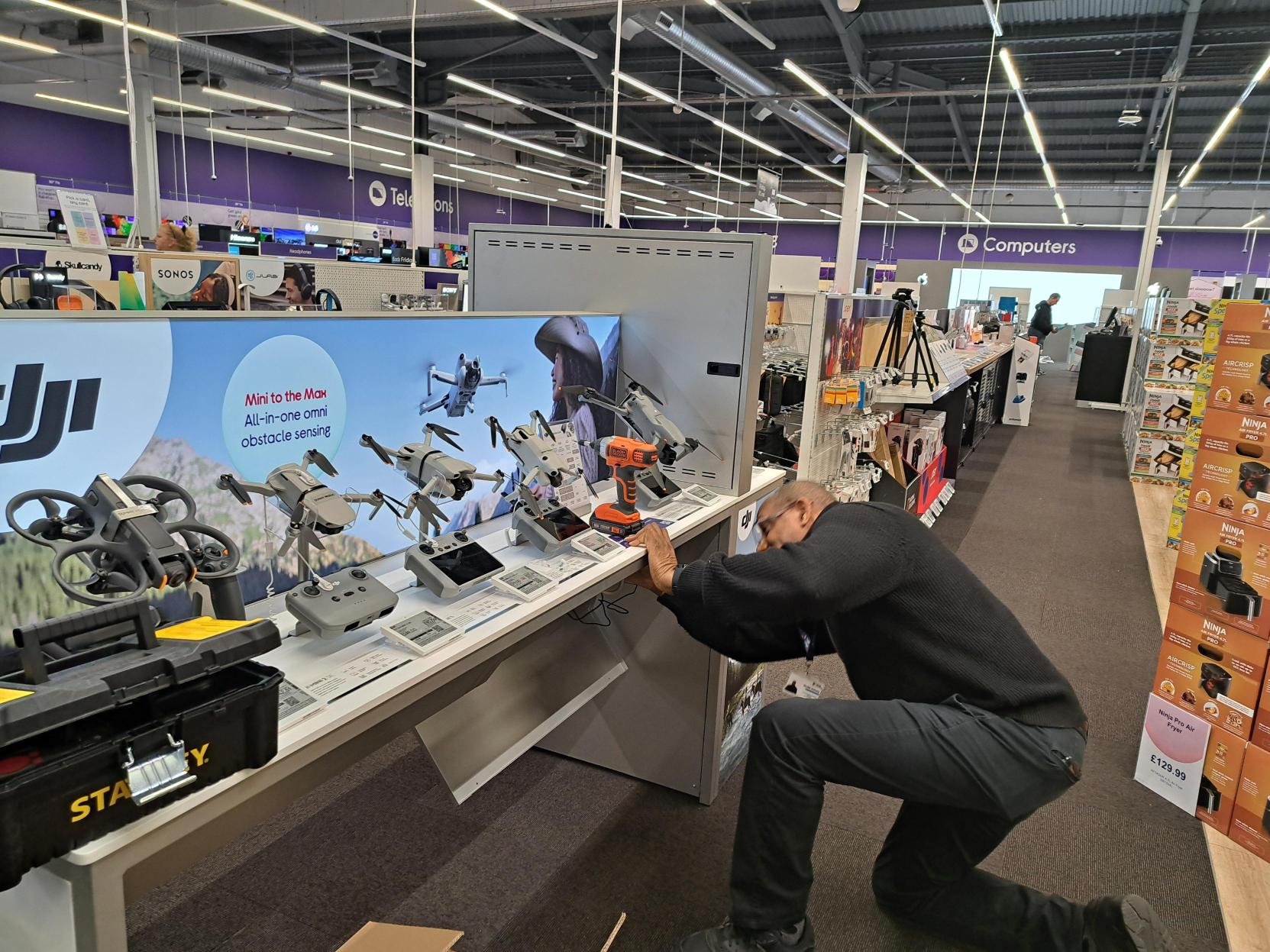 Our field team with DJI display for an installation